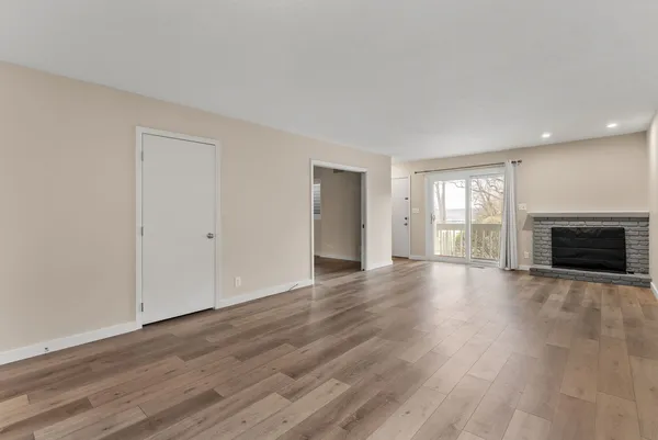 $122,500 | 5911 36th Ave Court, Unit 16, Moline, IL 61265