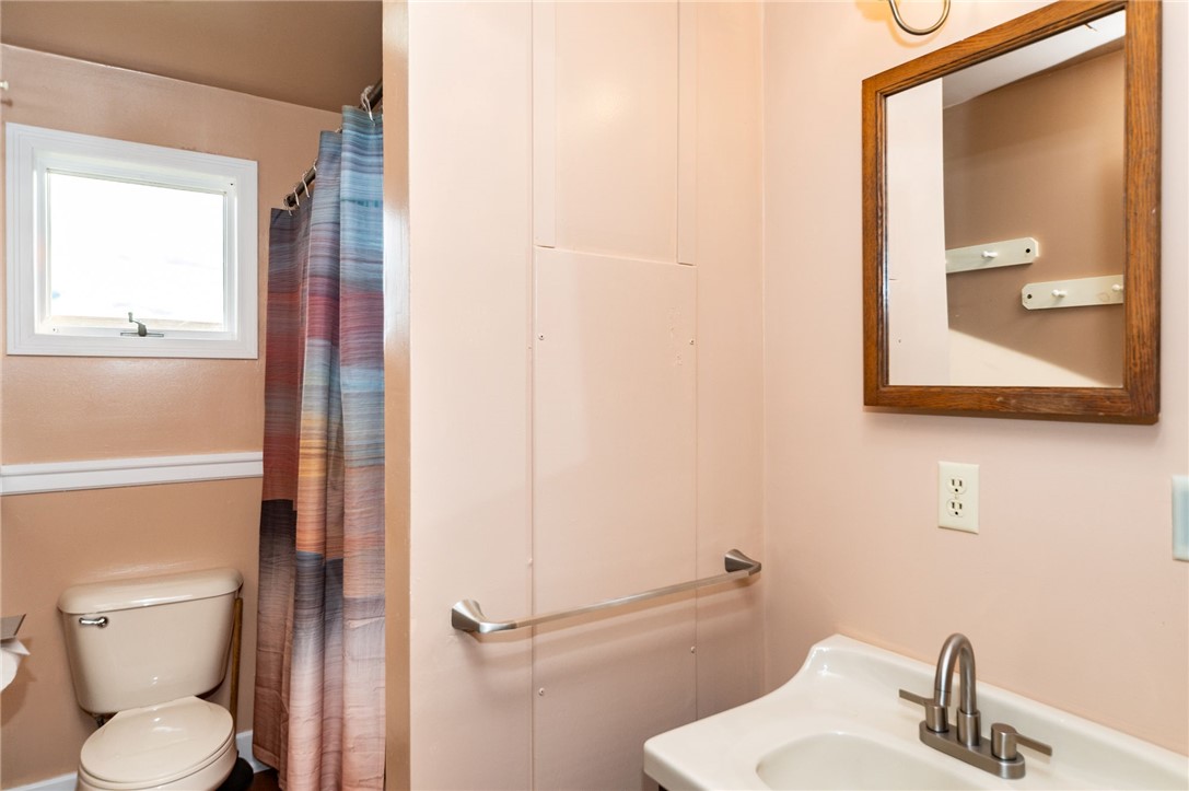 1153 Wyoming Road Covington, NY 14591 - Photo 20 of 36 2nd floor bathroom