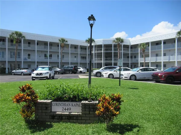 $1,900 | 2449 Columbia Drive, Unit 21, Clearwater, FL 33763