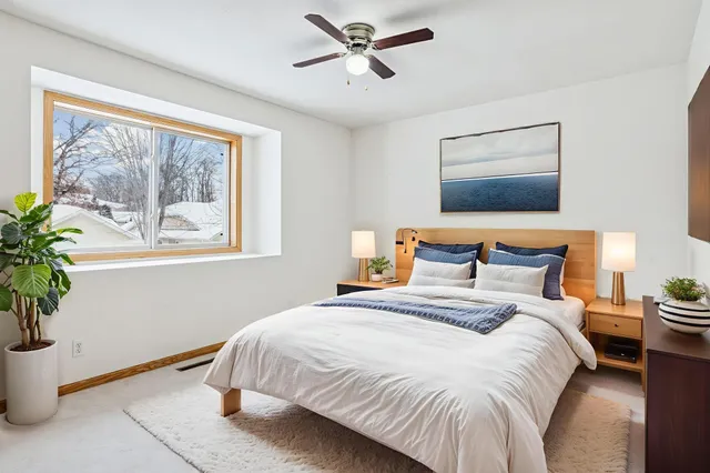 $263,000 | 1012 18th Avenue Southeast, Forest Lake, MN 55025