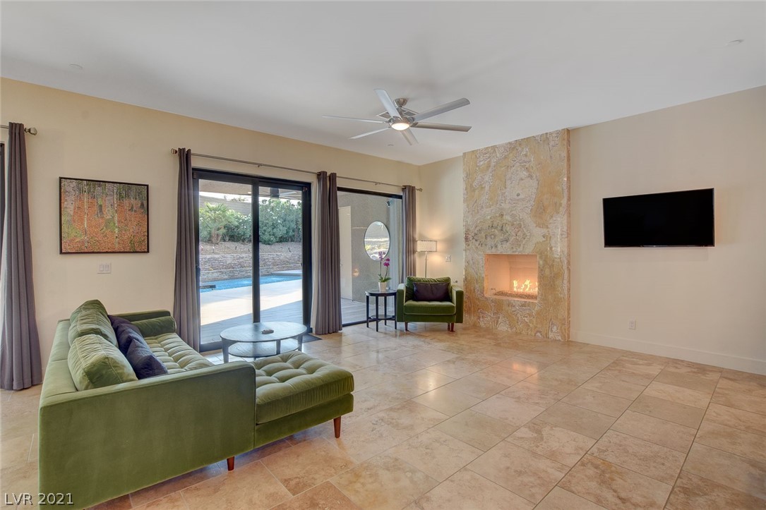 55 Quail Run Road Henderson, NV 89014 - Photo 11 of 50 Gallery Image 11
