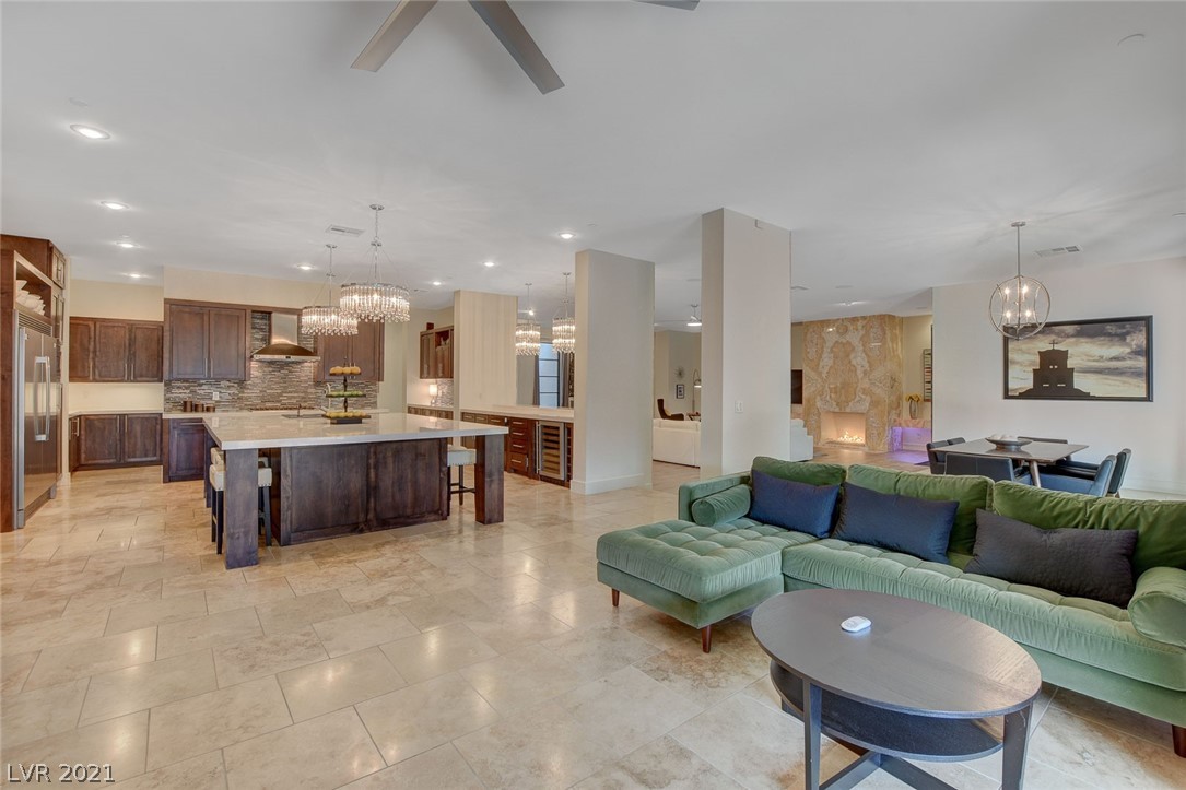 55 Quail Run Road Henderson, NV 89014 - Photo 13 of 50 Gallery Image 13