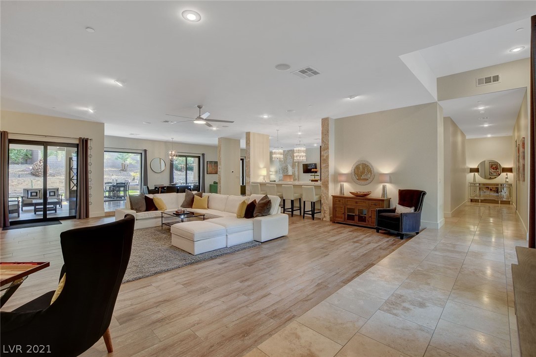 55 Quail Run Road Henderson, NV 89014 - Photo 6 of 50 Gallery Image 6