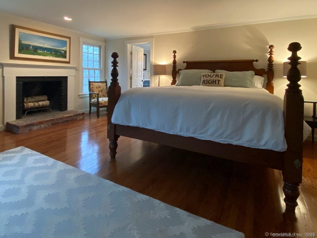 231 Turtle Back Road New Canaan, CT 06840 - Photo 18 of 29 Primary Bedroom