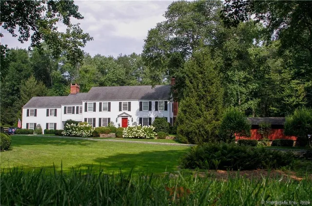 $32,500 | 231 Turtle Back Road, New Canaan, CT 06840