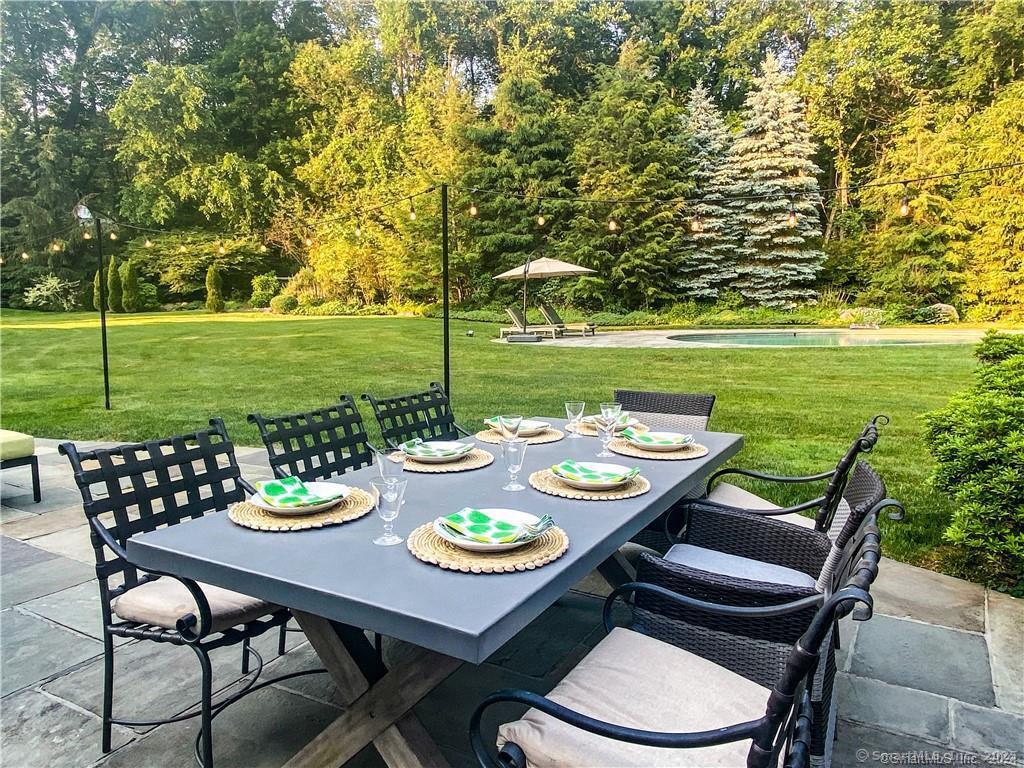 231 Turtle Back Road New Canaan, CT 06840 - Photo 7 of 29 Outdoor eating area