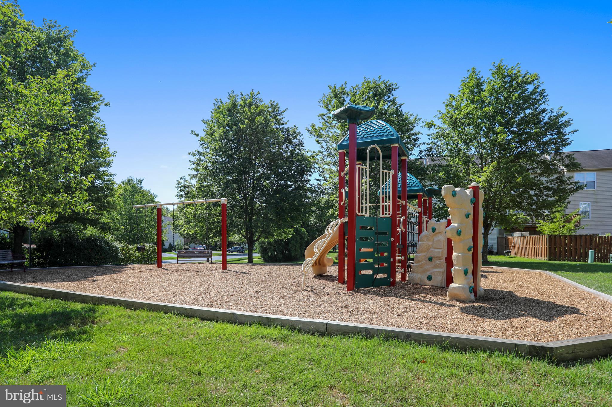 4675 Weston Place Olney, MD 20832 - Photo 34 of 37