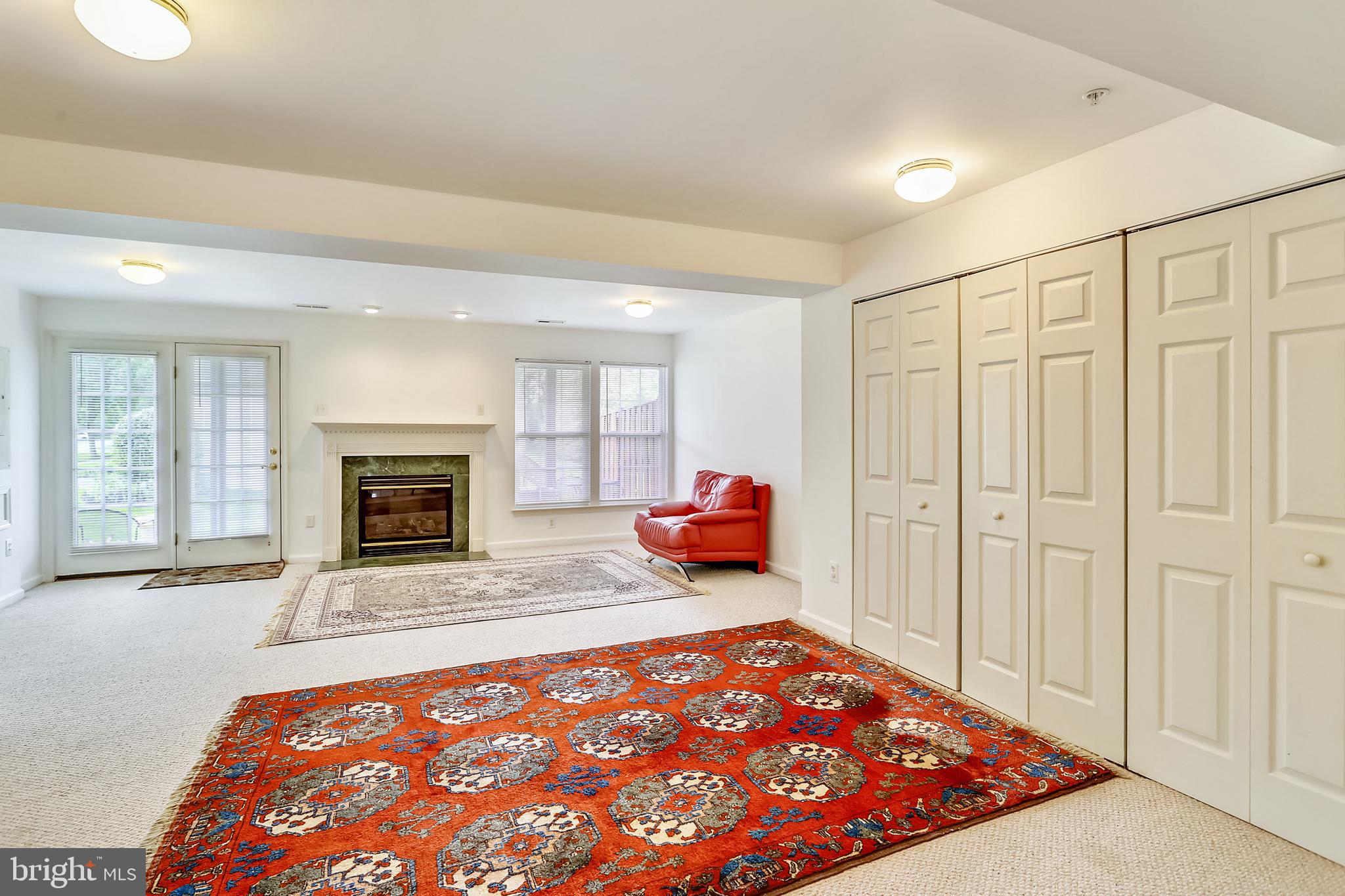 4675 Weston Place Olney, MD 20832 - Photo 5 of 37