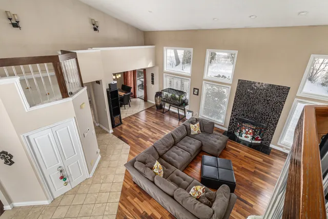 $525,000 | 28909 Hidden Trail, Farmington Hills, MI 48331