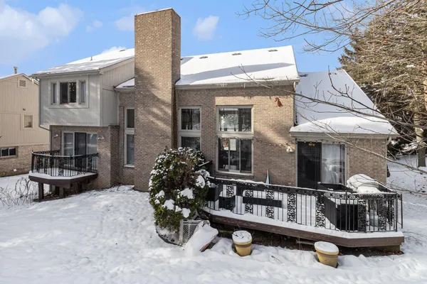 $525,000 | 28909 Hidden Trail, Farmington Hills, MI 48331