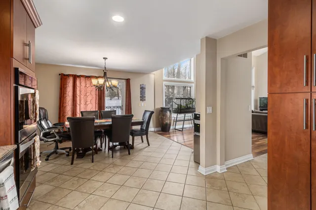 $525,000 | 28909 Hidden Trail, Farmington Hills, MI 48331