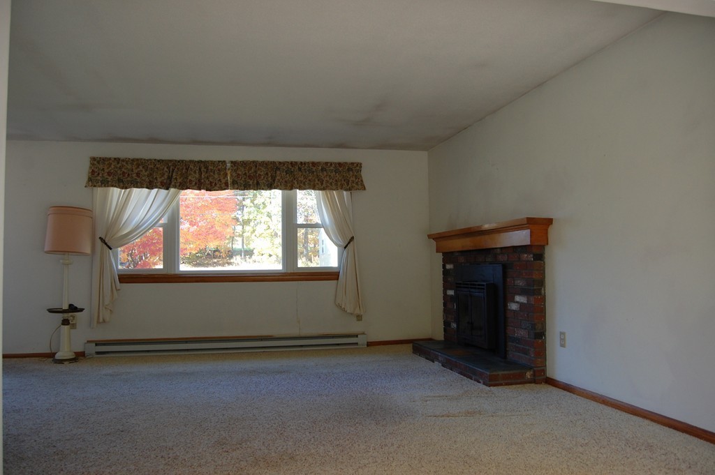 43 Winsor Road Lancaster, MA 01523 - Photo 7 of 19 an empty room with windows
