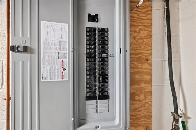 $330,000 | 894 Highway 356, Leechburg, PA 15656