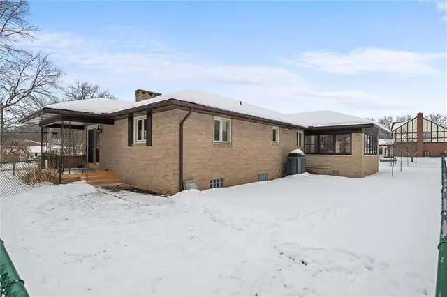 $330,000 | 894 Highway 356, Leechburg, PA 15656