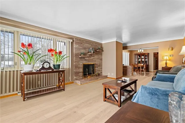 $330,000 | 894 Highway 356, Leechburg, PA 15656