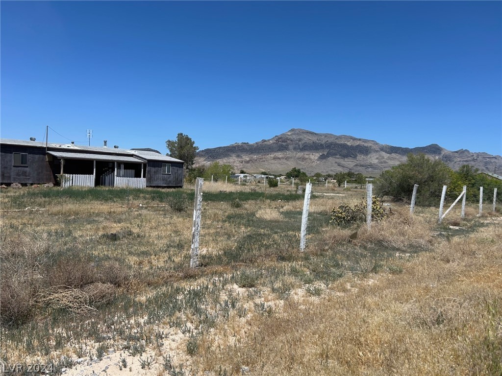 2261 Gally Road Pahrump, NV 89060 - Photo 5 of 23 Gallery Image 5