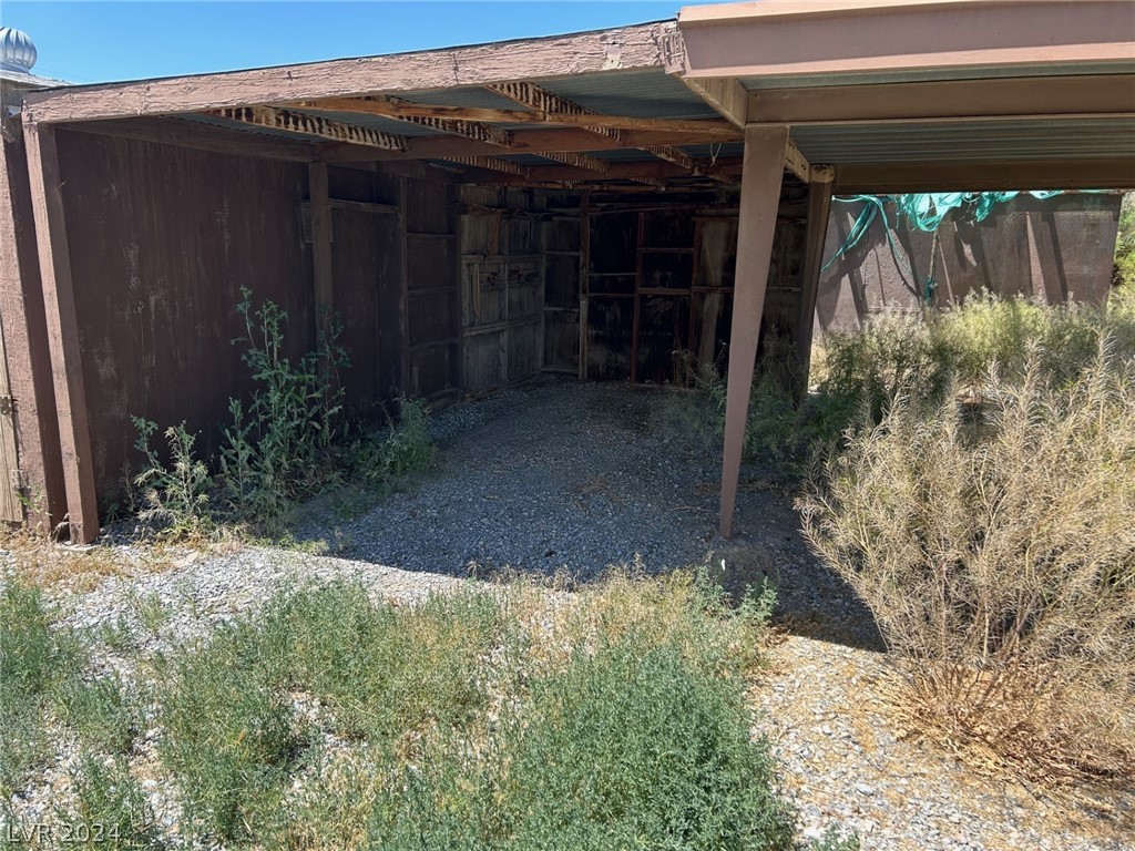 2261 Gally Road Pahrump, NV 89060 - Photo 8 of 23 Gallery Image 8