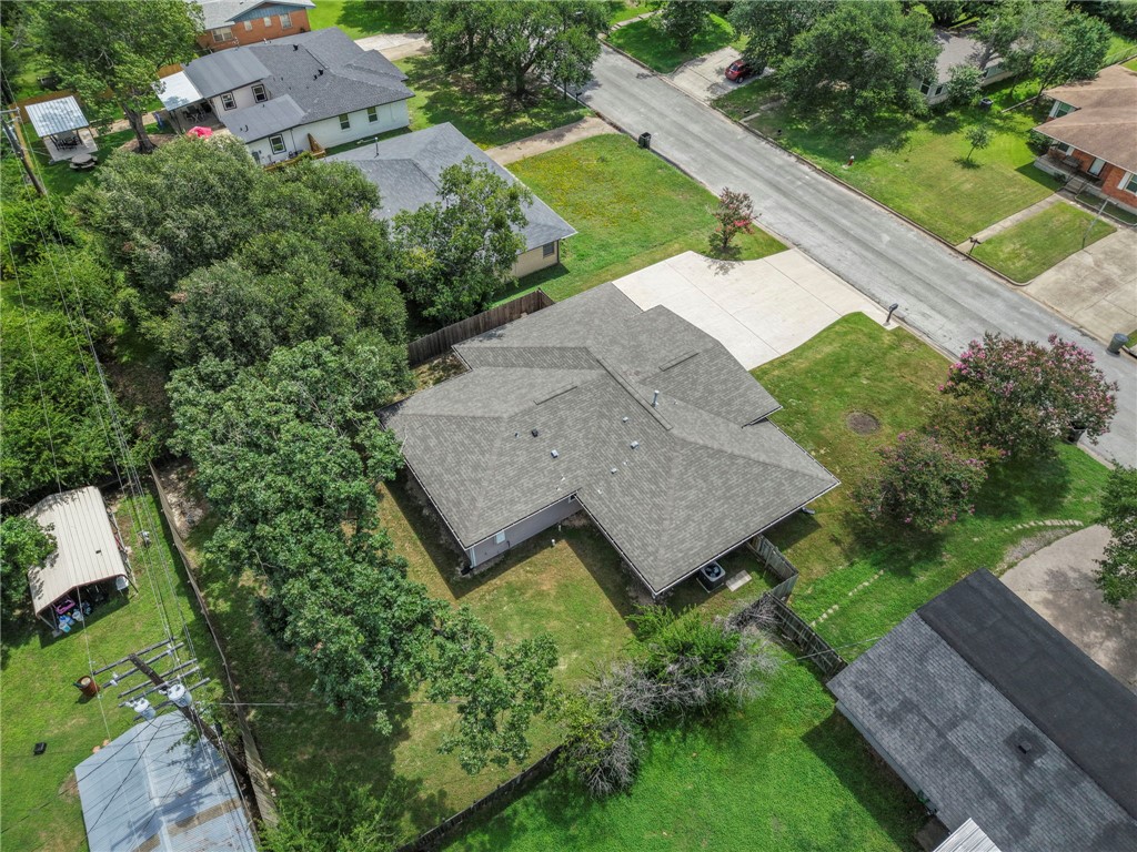 304 Dunn Street Bryan, TX 77801 - Photo 2 of 25