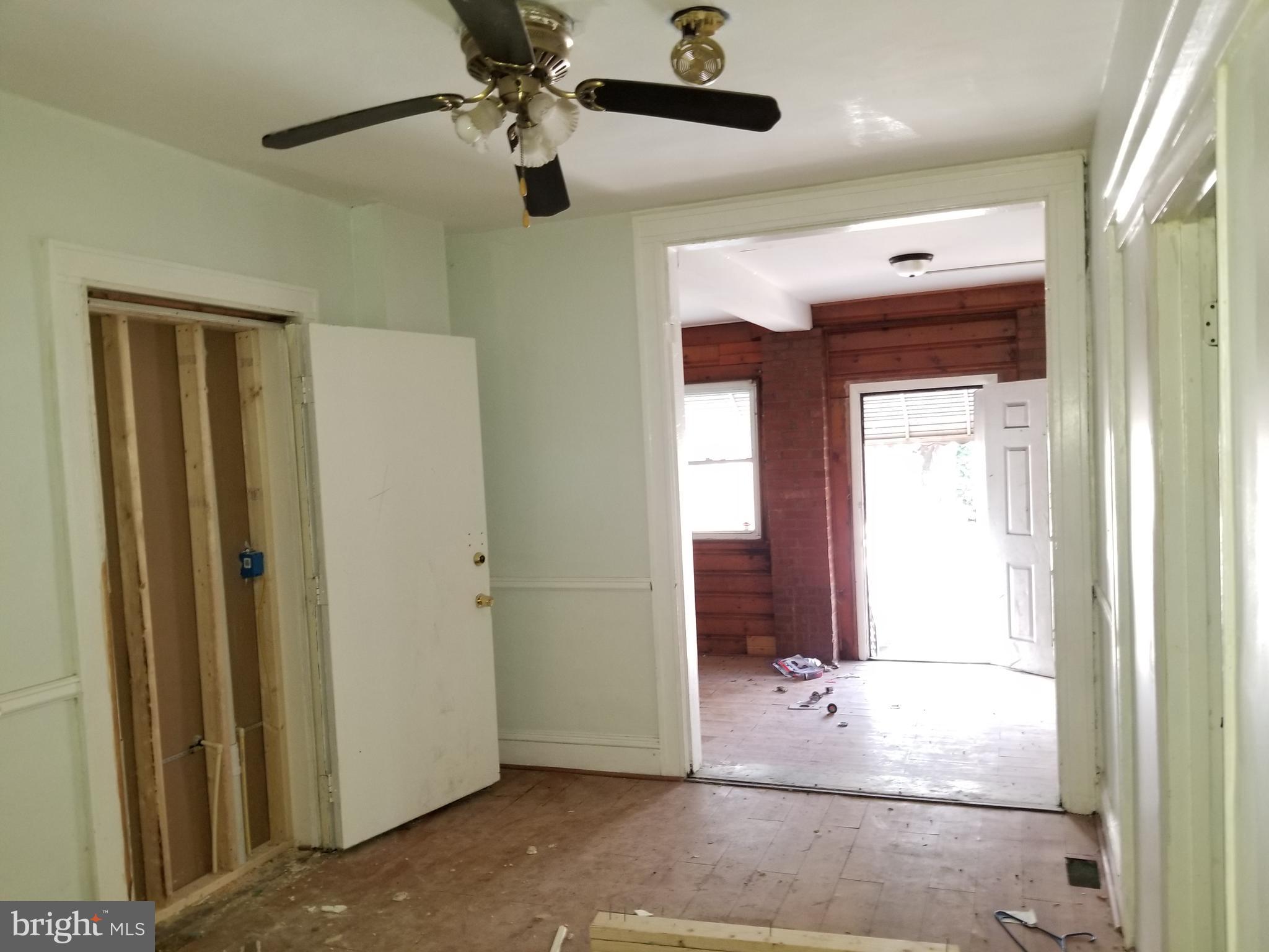 5507 York Road Baltimore, MD 21212 - Photo 8 of 18