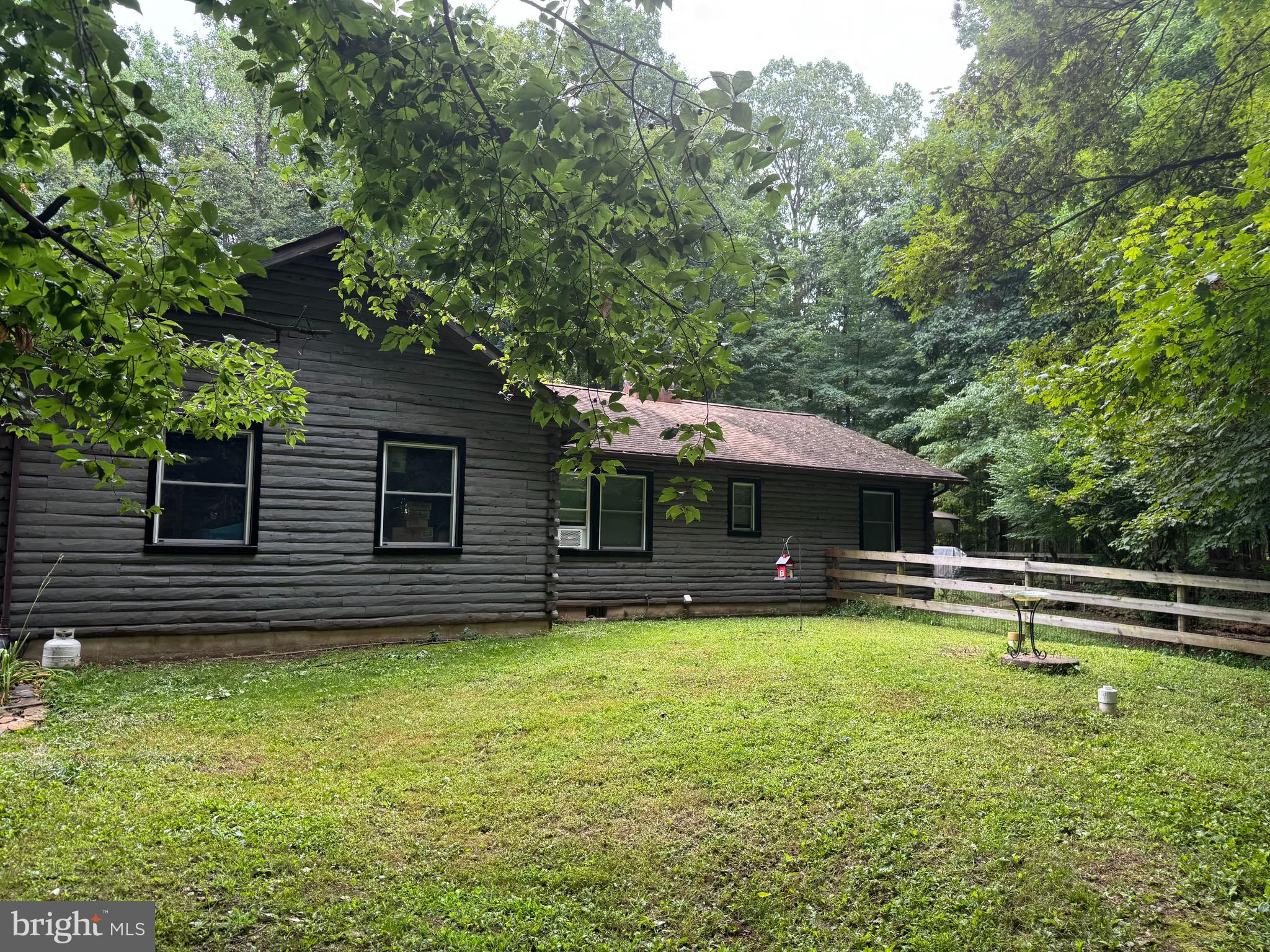 172 Stone Road Barto, PA 19504 - Photo 3 of 16 Side Yard