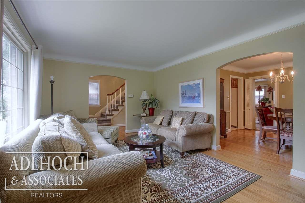 1608 Hampton Road Grosse Pointe Woods, MI 48236 - Photo 13 of 30