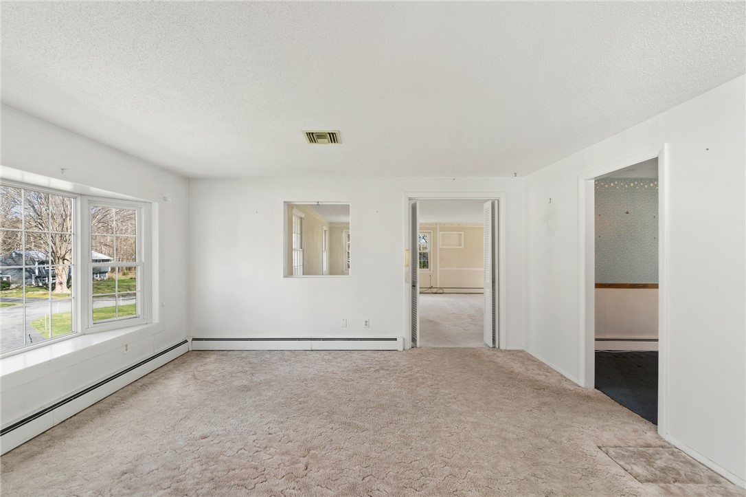 210 Chatworth Road North Kingstown, RI 02852 - Photo 11 of 42 Gallery Image 11