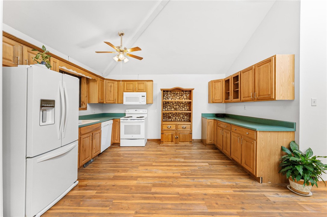 243 Beaver Lodge Road Hartwell, GA 30643 - Photo 8 of 29