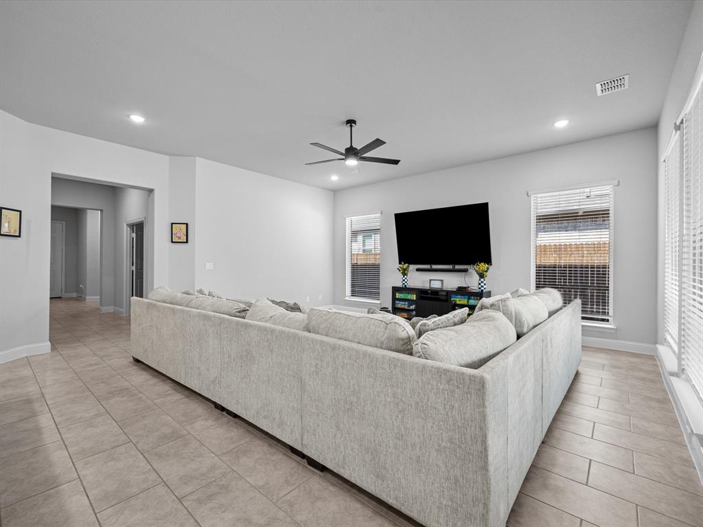 293 Resting Pl Road Waxahachie, TX 75165 - Photo 23 of 35 Gallery Image 23
