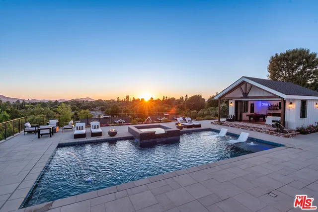 a view of house and outdoor space