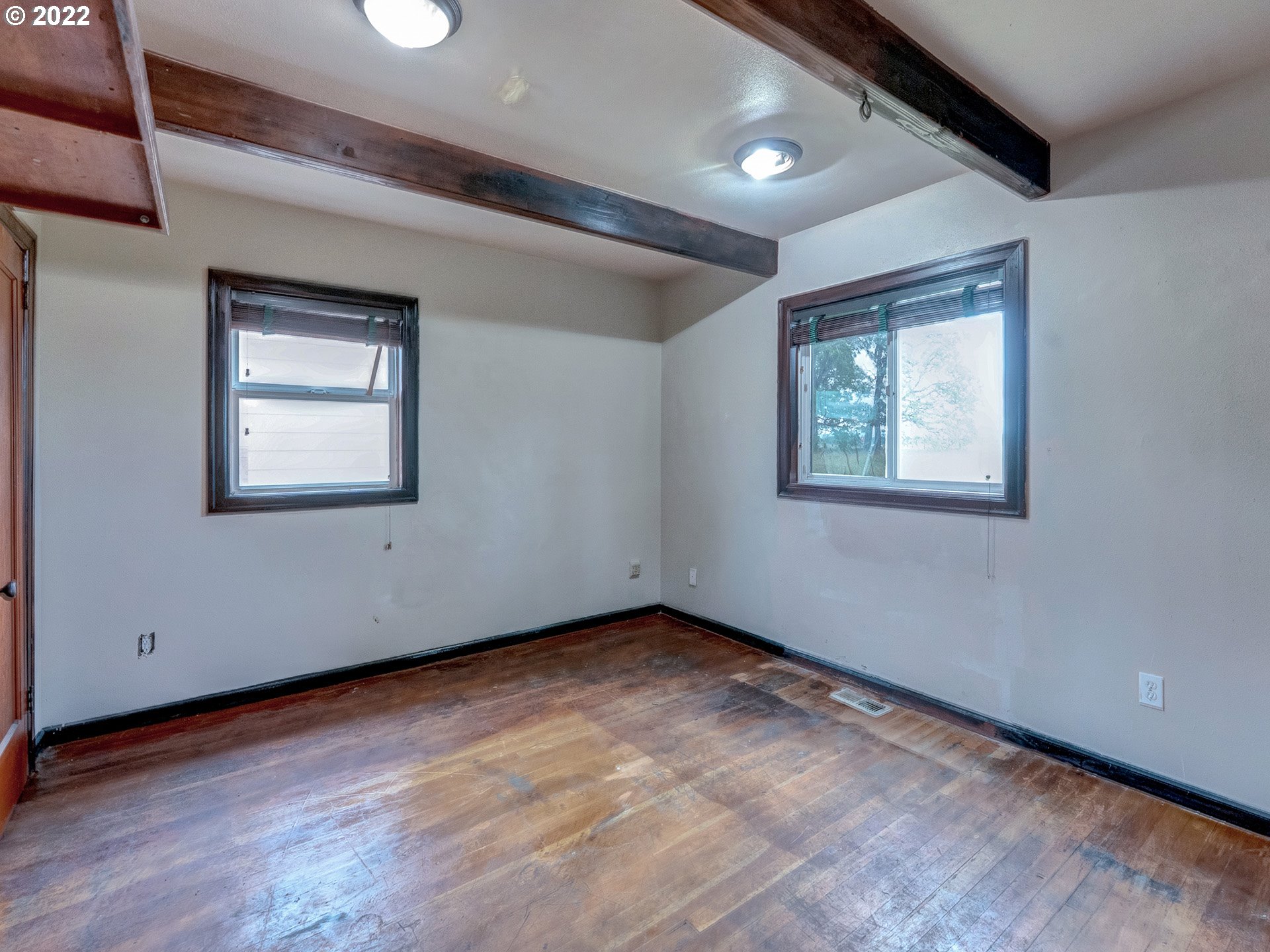 22430 Northeast Boones Ferry Road Aurora, OR 97002 - Photo 12 of 32 Gallery Image 12