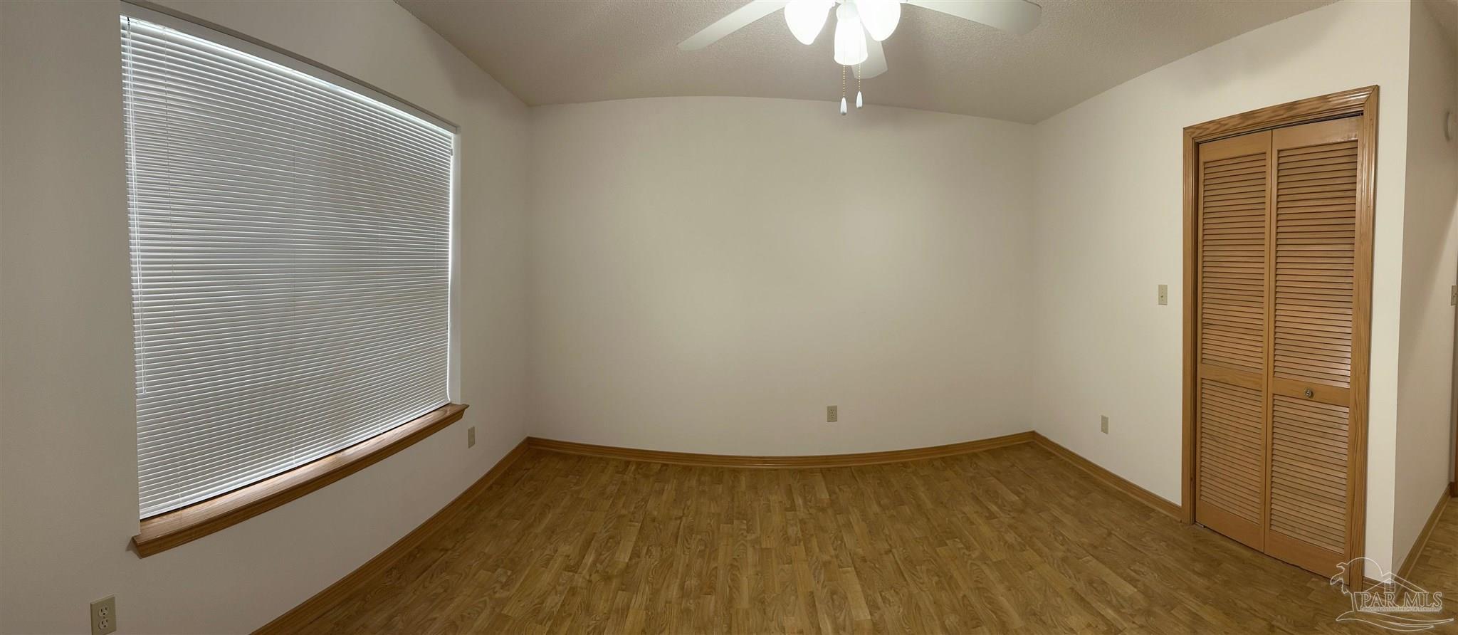 5112 Hamilton Lane Pace, FL 32571 - Photo 18 of 42 Center Bedroom