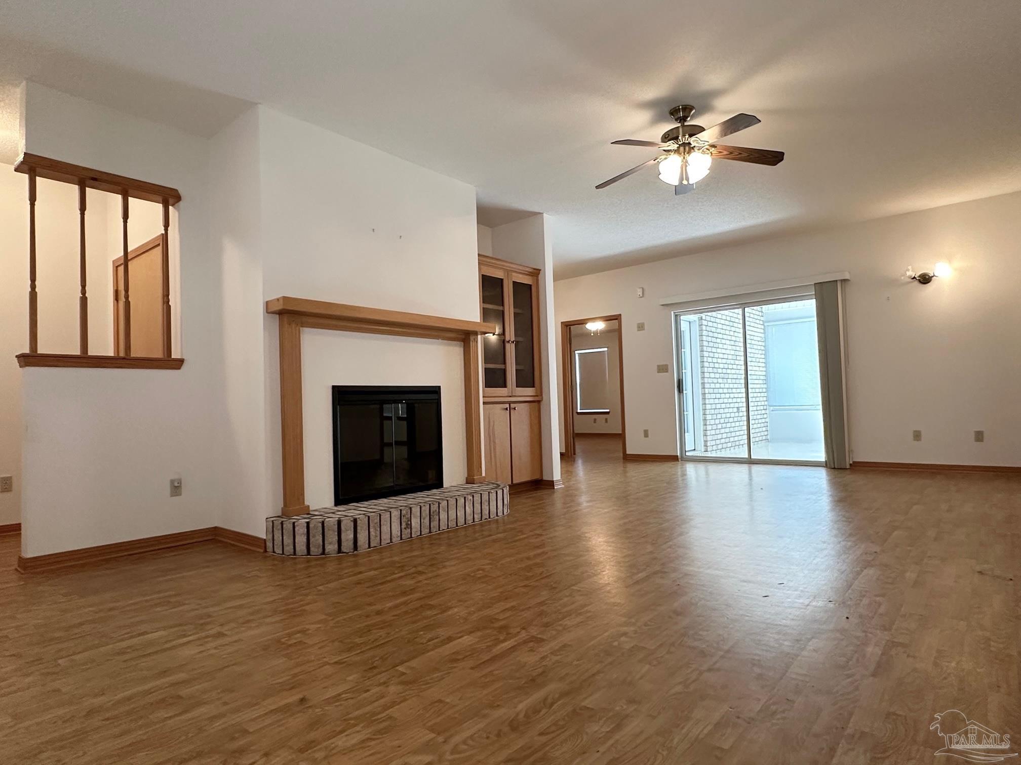 5112 Hamilton Lane Pace, FL 32571 - Photo 2 of 42