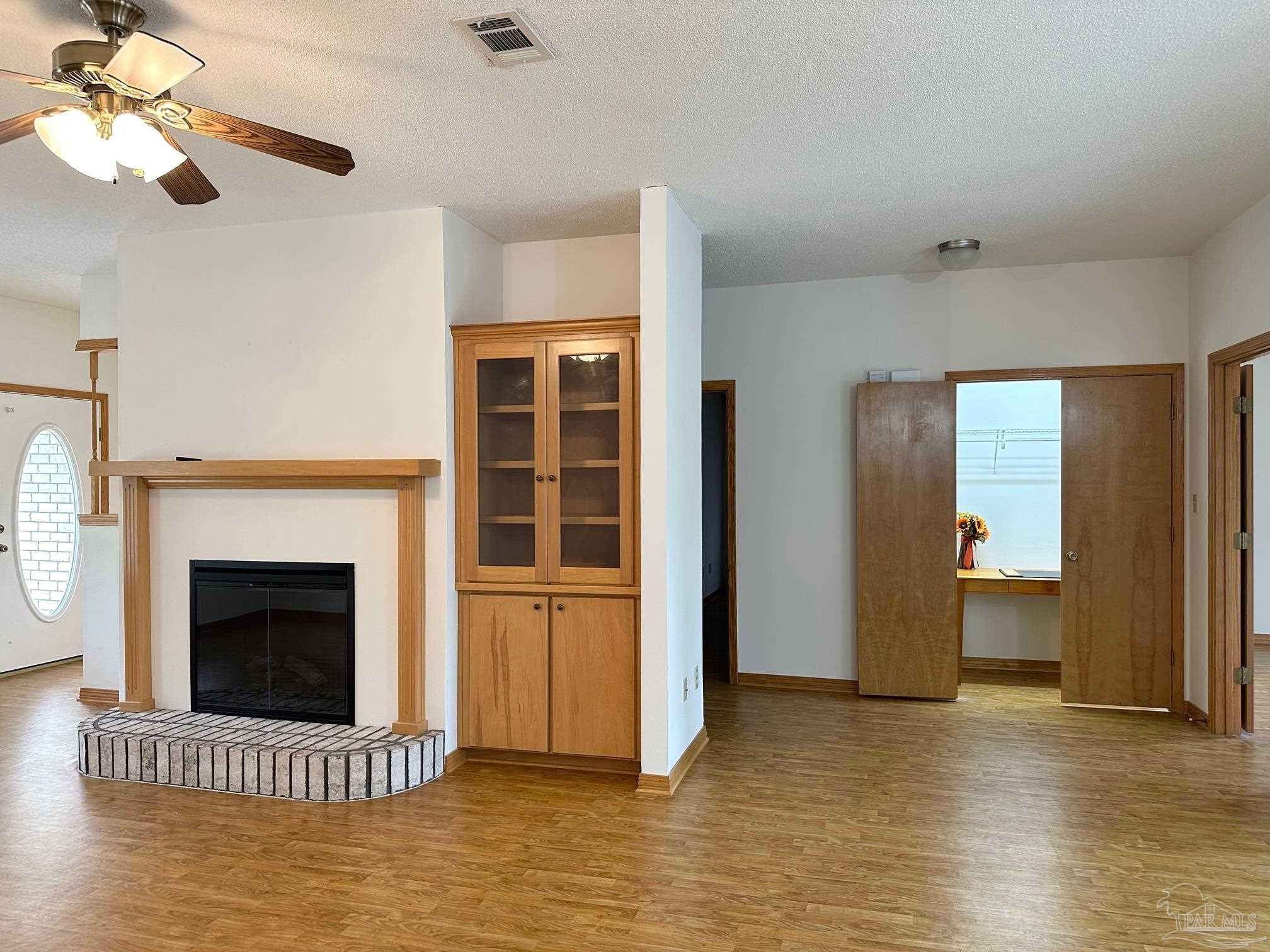 5112 Hamilton Lane Pace, FL 32571 - Photo 3 of 42