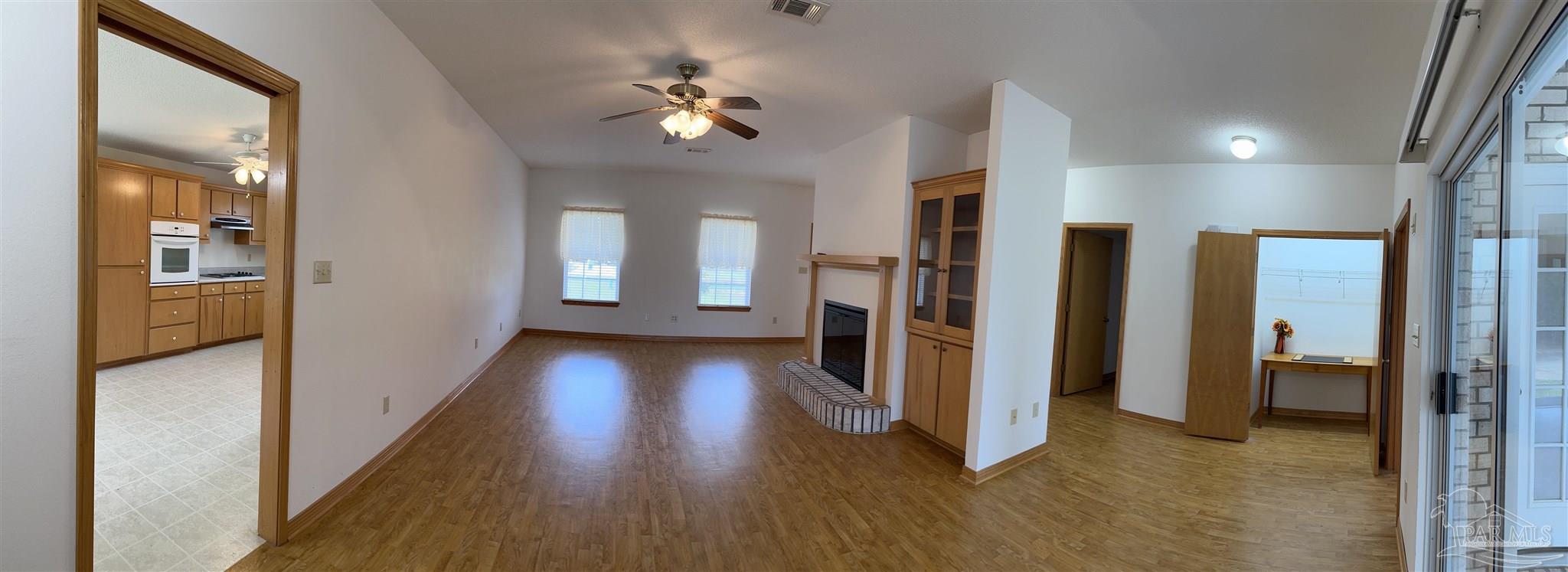 5112 Hamilton Lane Pace, FL 32571 - Photo 4 of 42