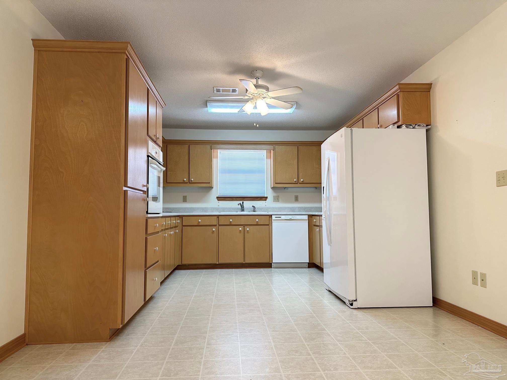 5112 Hamilton Lane Pace, FL 32571 - Photo 7 of 42