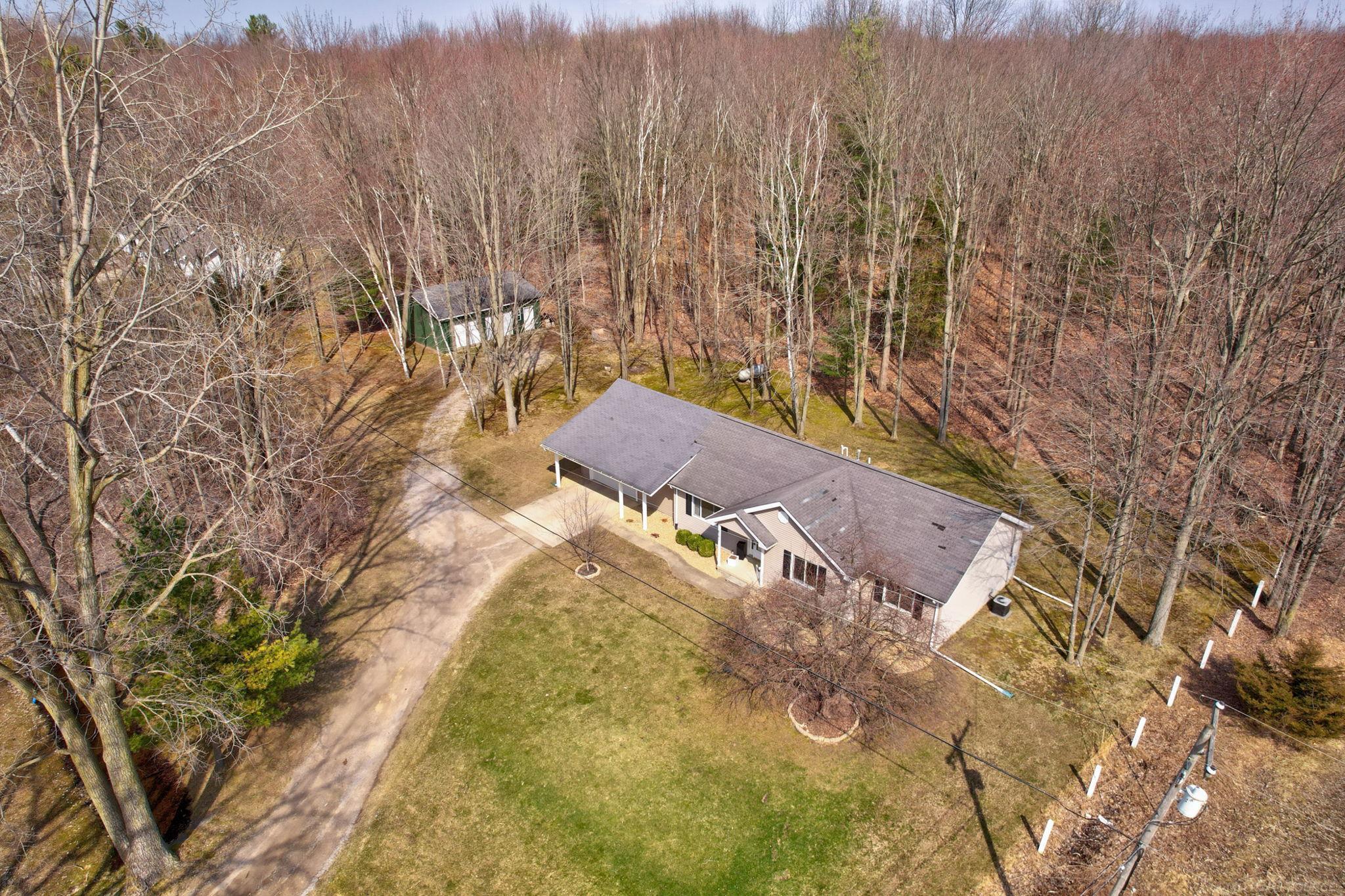 8191 Elms Road Birch Run, MI 48415 - Photo 46 of 55 50202999-83fdde32-8f37-40b2-a6ad-f704234ceb28.JPG