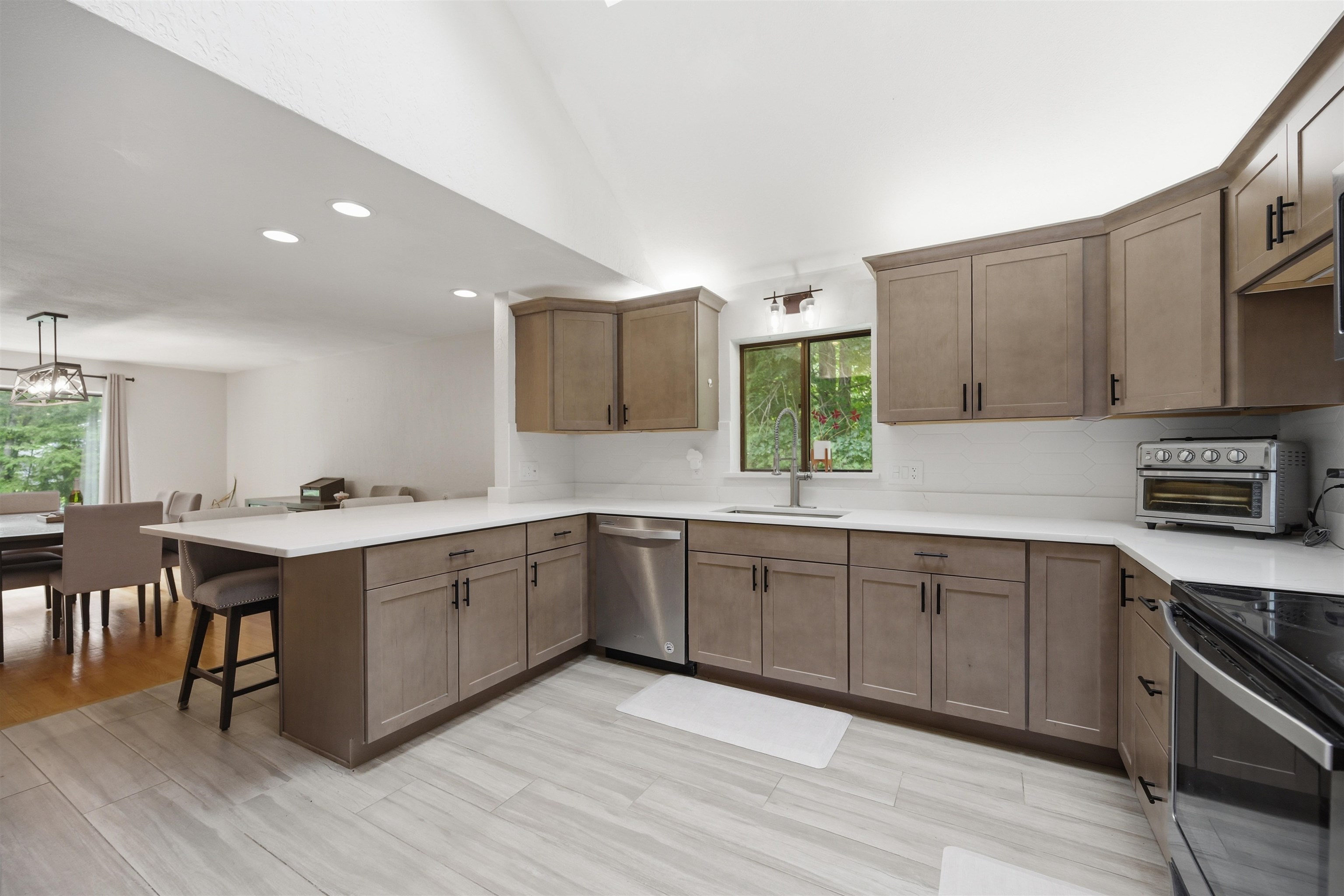 76 Harper Ridge Road Hampstead, NH 03826 - Photo 2 of 51