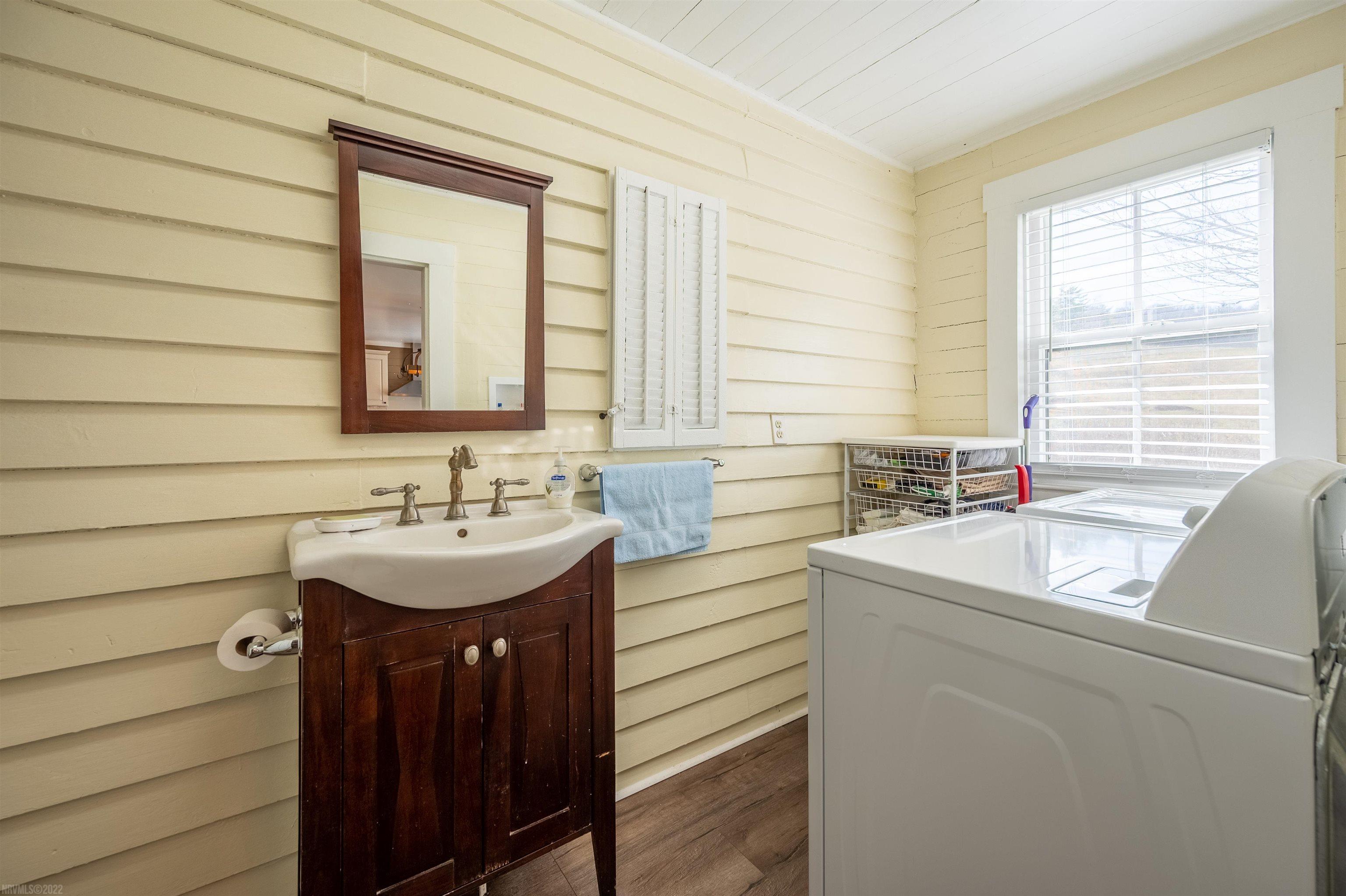 75 A Borderline Road Willis, VA 24380 - Photo 23 of 104 Gallery Image 23