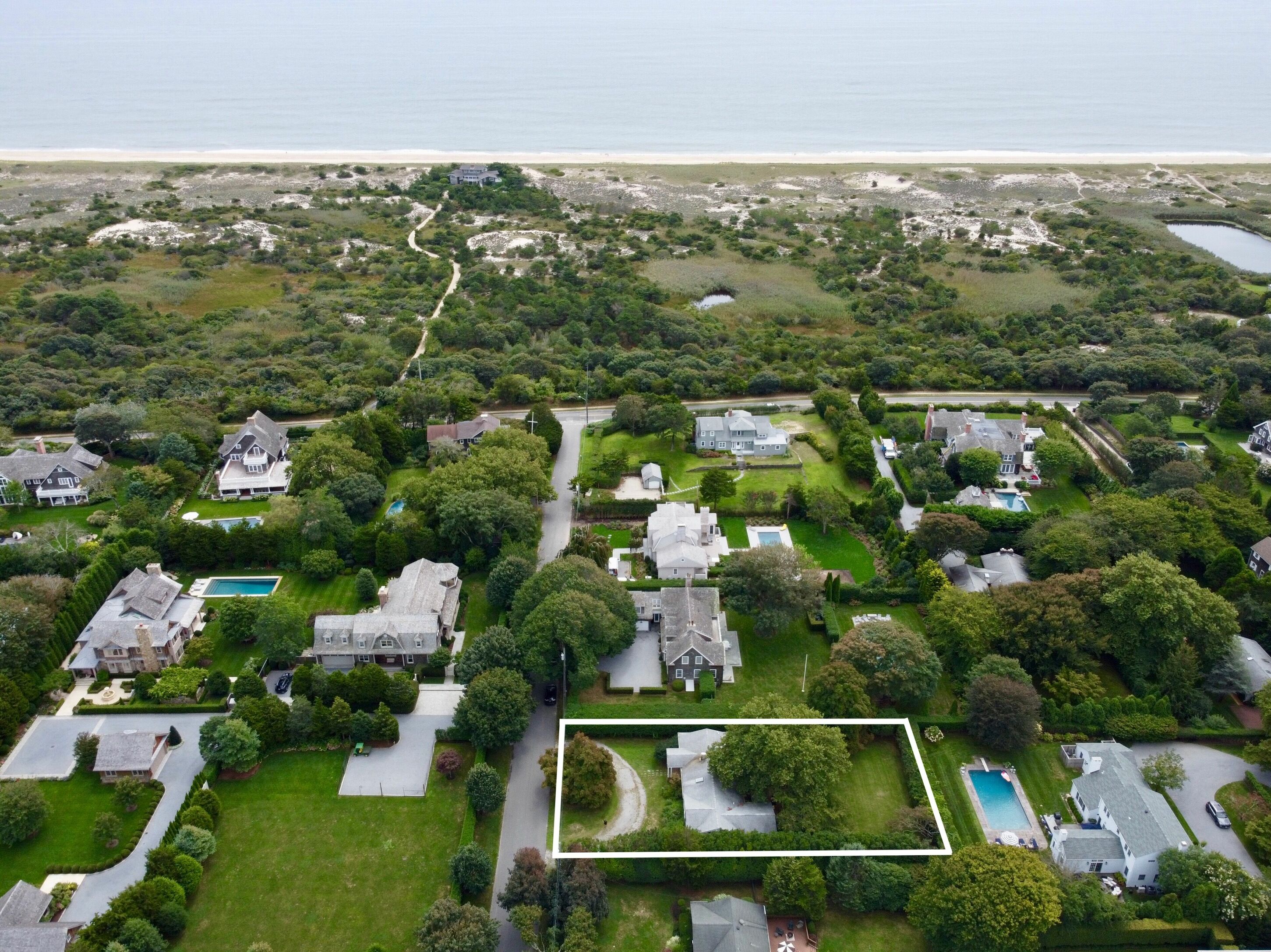 122 Miankoma Lane, Amagansett, NY 11930 Compass