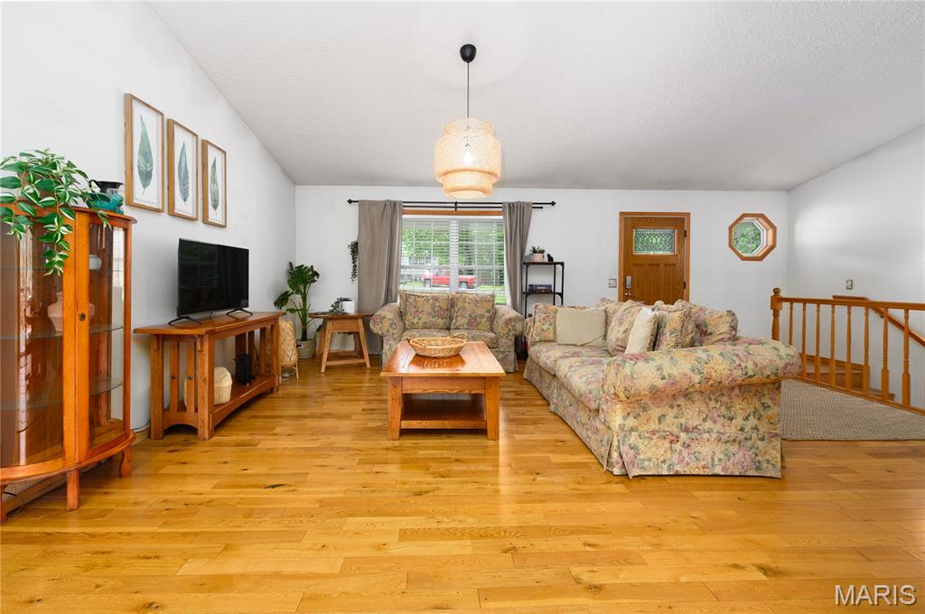 16560 Titan Road St. Robert, MO 65584 - Photo 15 of 60