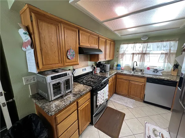 $365,000 | 45947 Foxtail Street, Lancaster, CA 93534