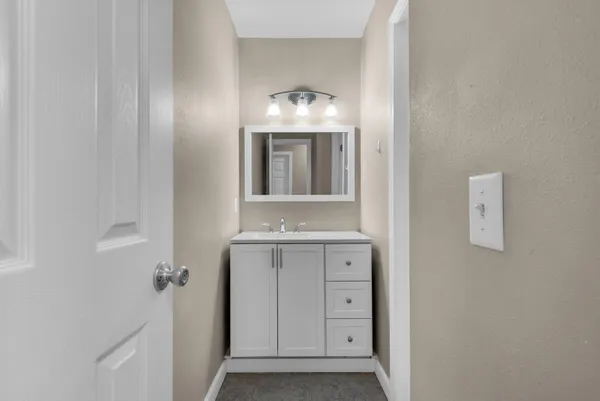 $1,625 | 62 4th Avenue, Unit 5, Shalimar, FL 32579