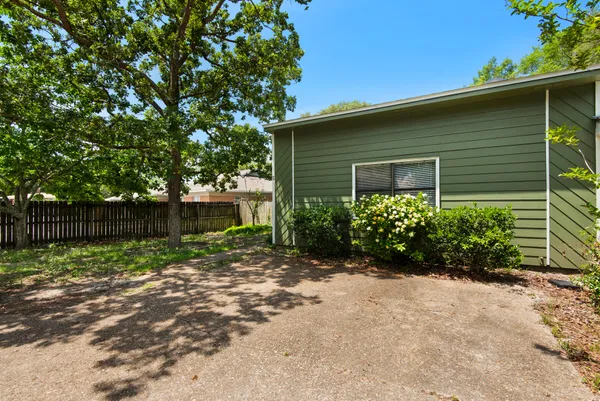 $1,625 | 62 4th Avenue, Unit 5, Shalimar, FL 32579