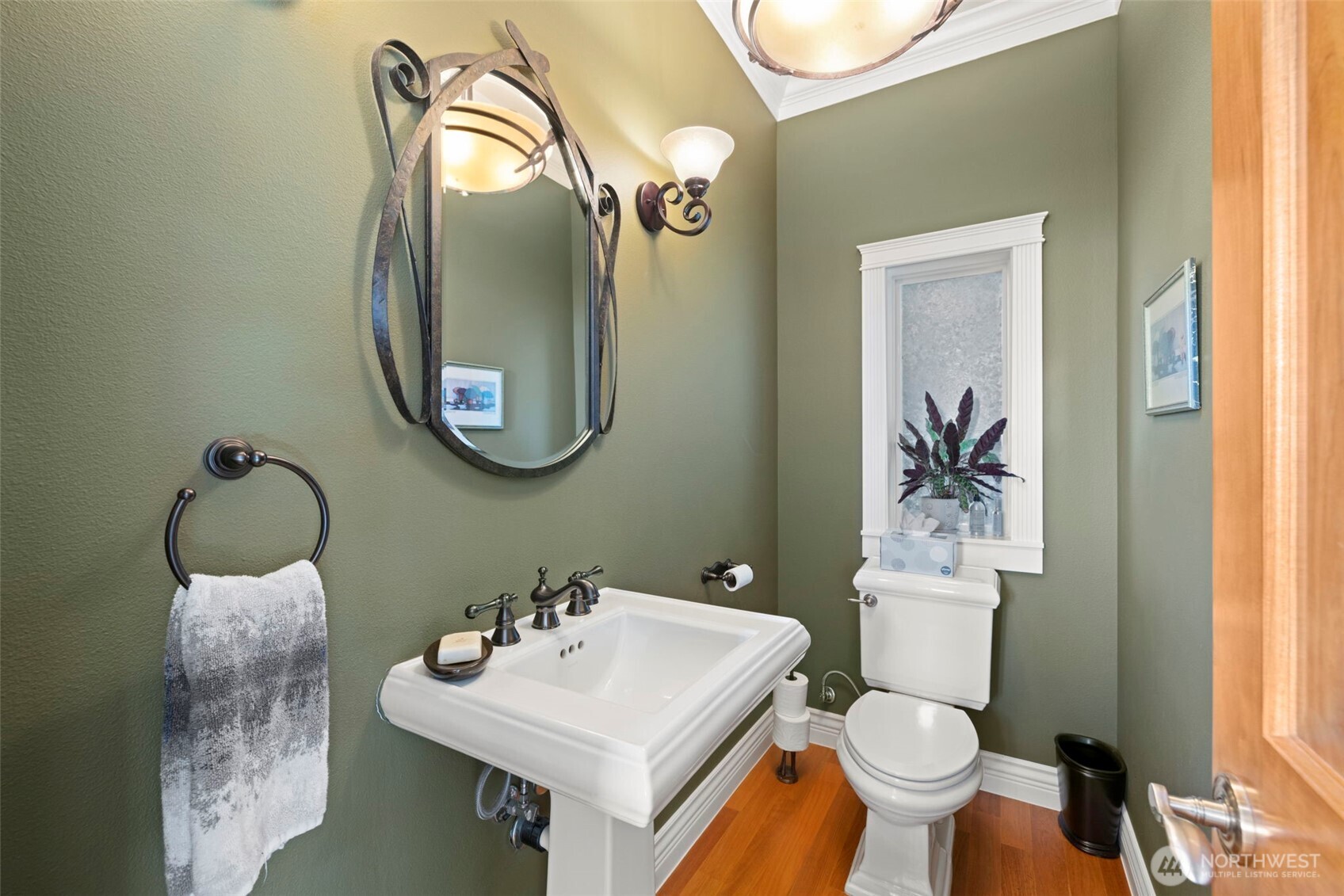 816 Walnut Street Edmonds, WA 98020 - Photo 18 of 40