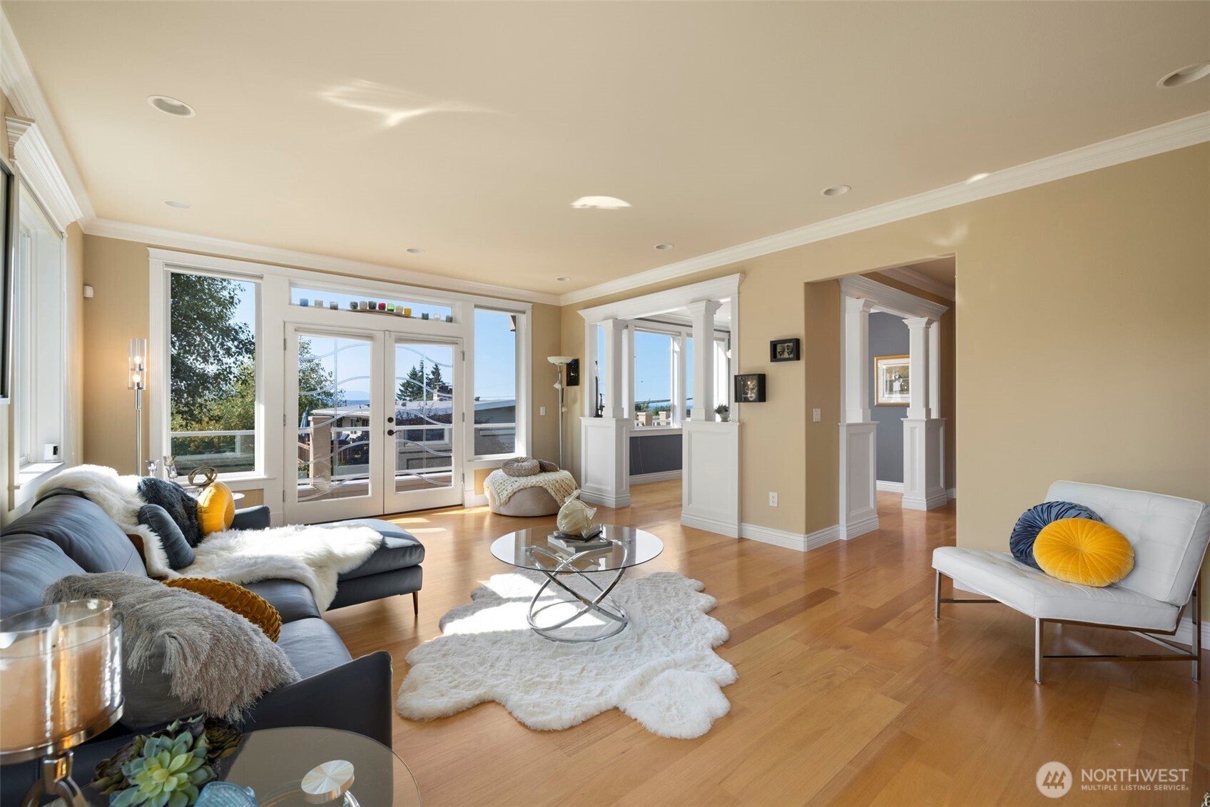 816 Walnut Street Edmonds, WA 98020 - Photo 8 of 32 a living room with furniture and a large window