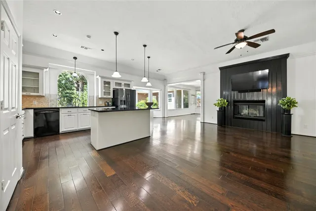 $519,000 | 5603 Sandy Creek Lane, Brenham, TX 77833