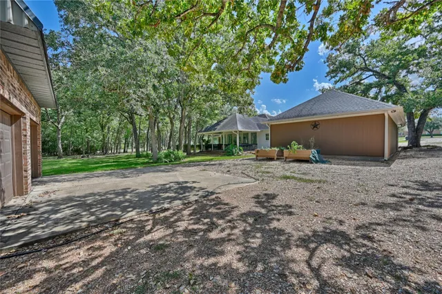 $519,000 | 5603 Sandy Creek Lane, Brenham, TX 77833