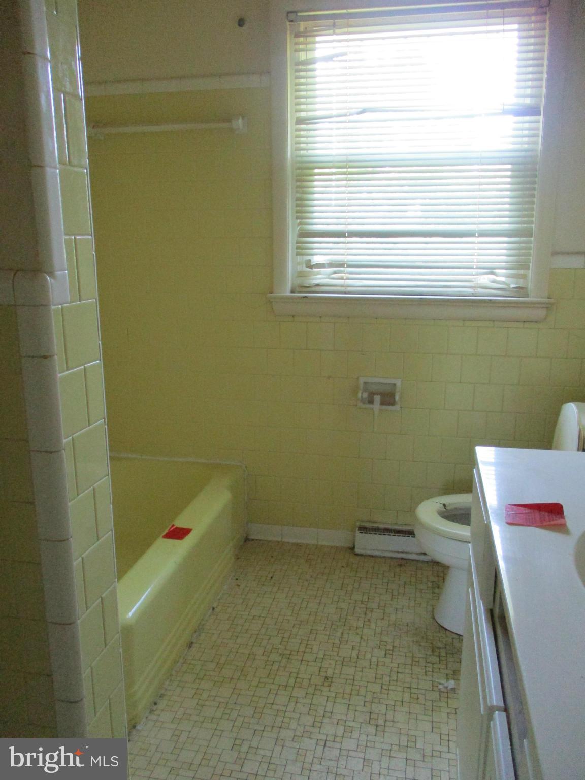 9133 Gue Road Damascus, MD 20872 - Photo 10 of 19 Bath