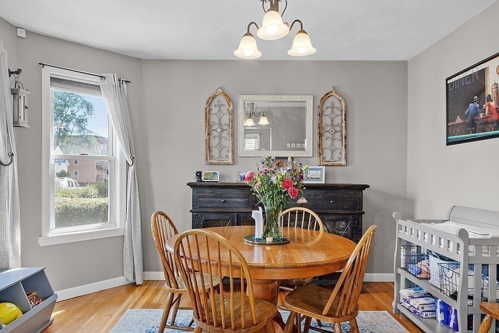 129 Maple Street Lynn, MA 01904 - Photo 11 of 36