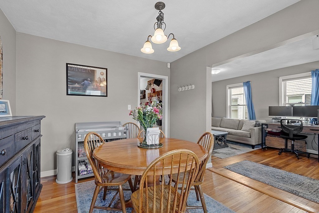 129 Maple Street Lynn, MA 01904 - Photo 13 of 36